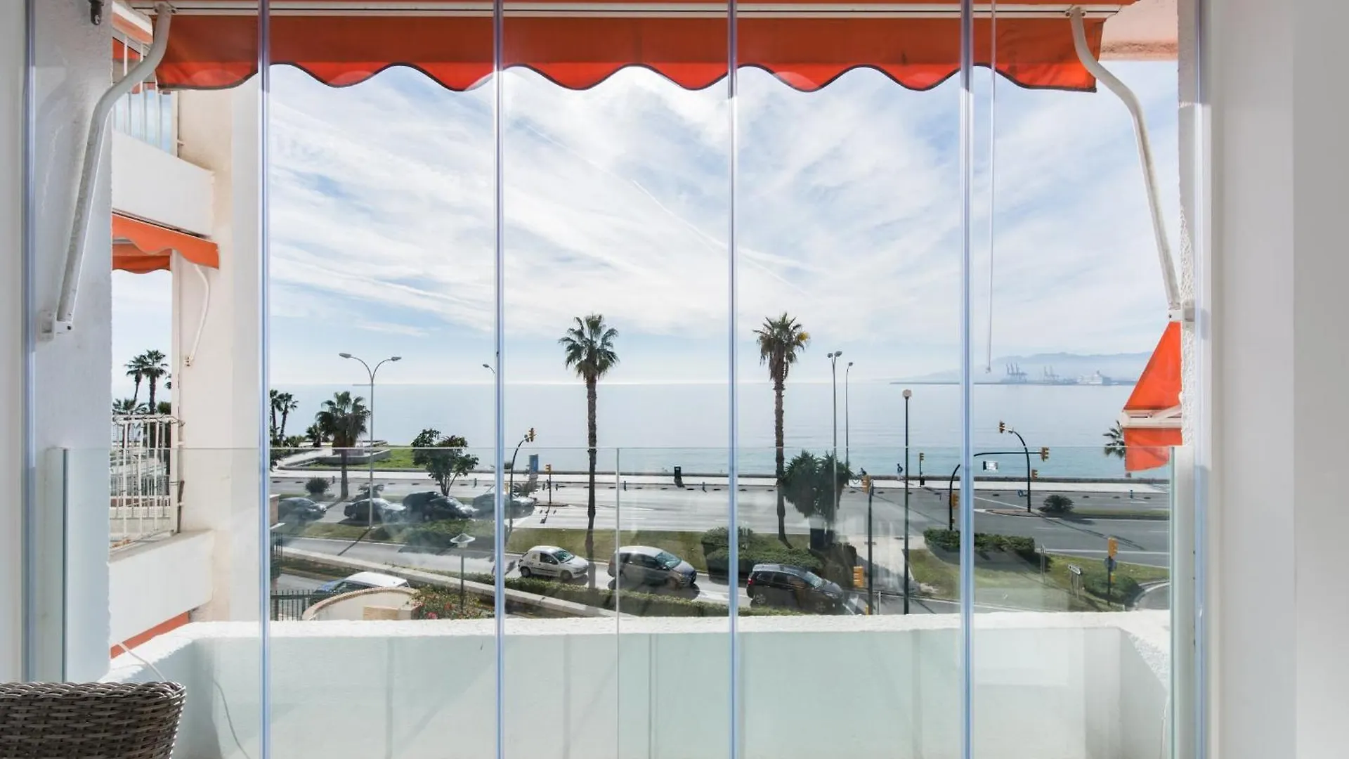 Sorolla 105, Luxury, Beach, Free Parking, All Services, Quite Neighborhood, So Màlaga 0*,  Španělsko