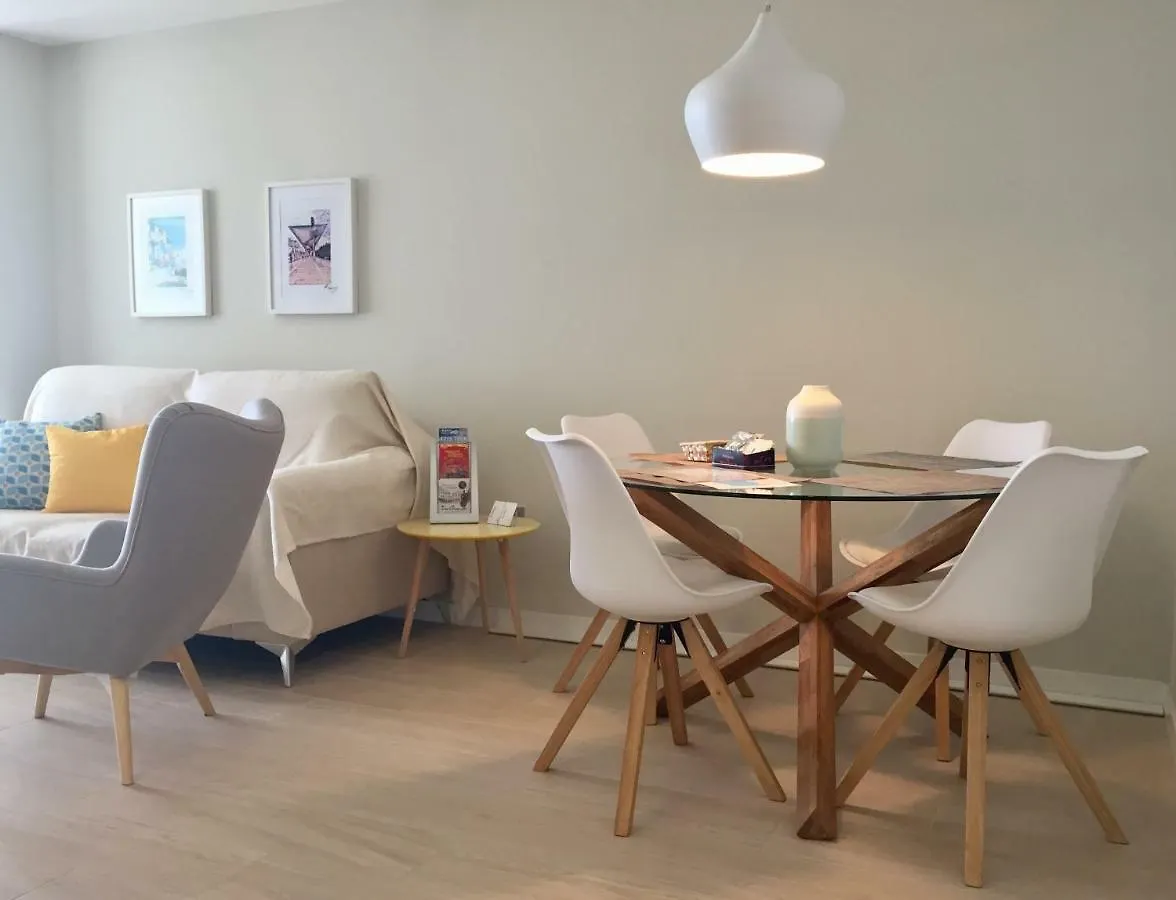 Sorolla 105, Luxury, Beach, Free Parking, All Services, Quite Neighborhood, So Màlaga Apartmán