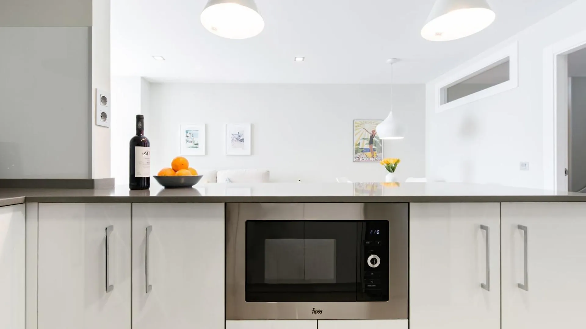 Apartment Sorolla 105, Luxury, Beach, Free Parking, All Services, Quite Neighborhood, So Málaga Spanien