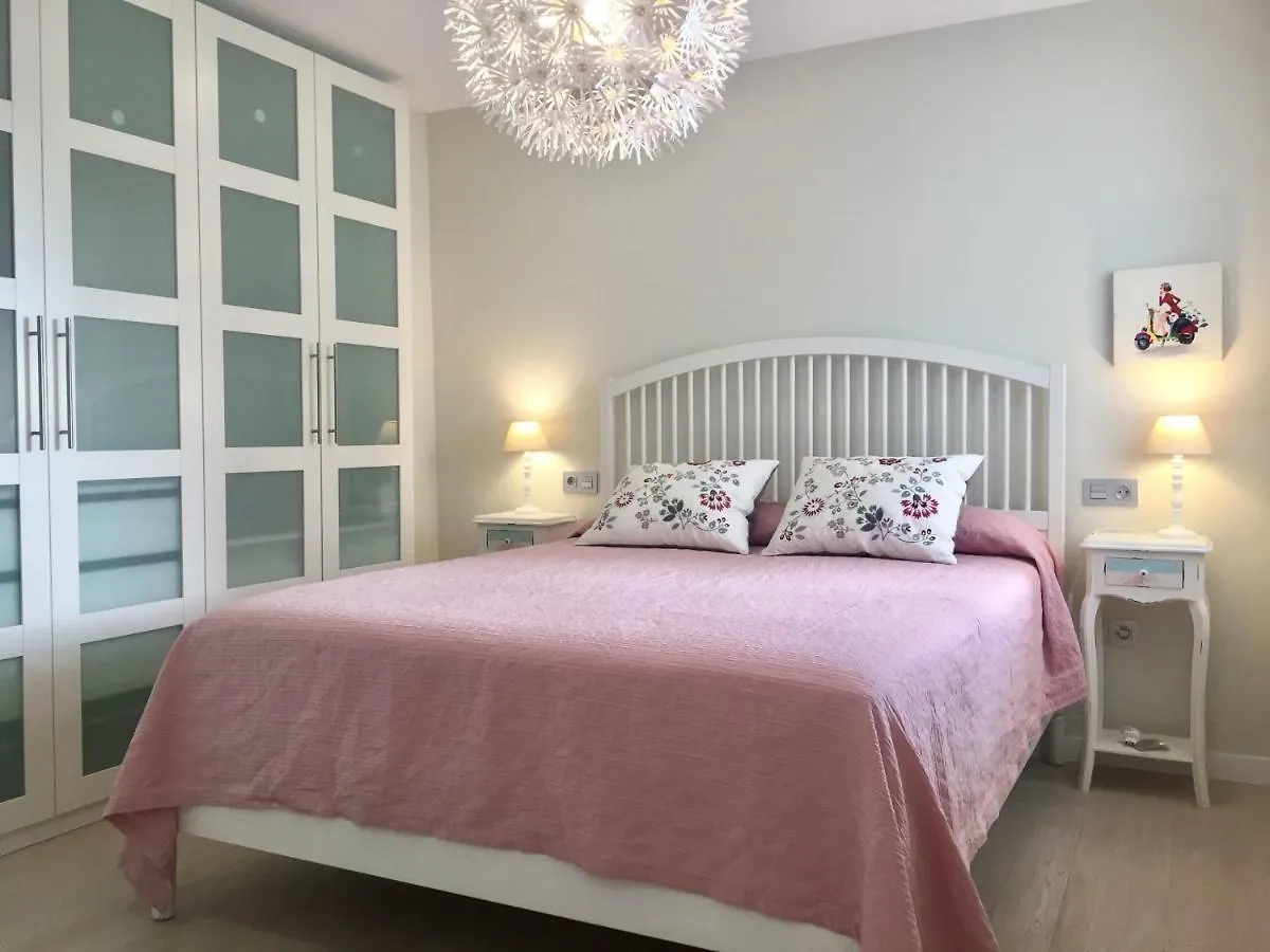 Sorolla 105, Luxury, Beach, Free Parking, All Services, Quite Neighborhood, So Malaga 0*,