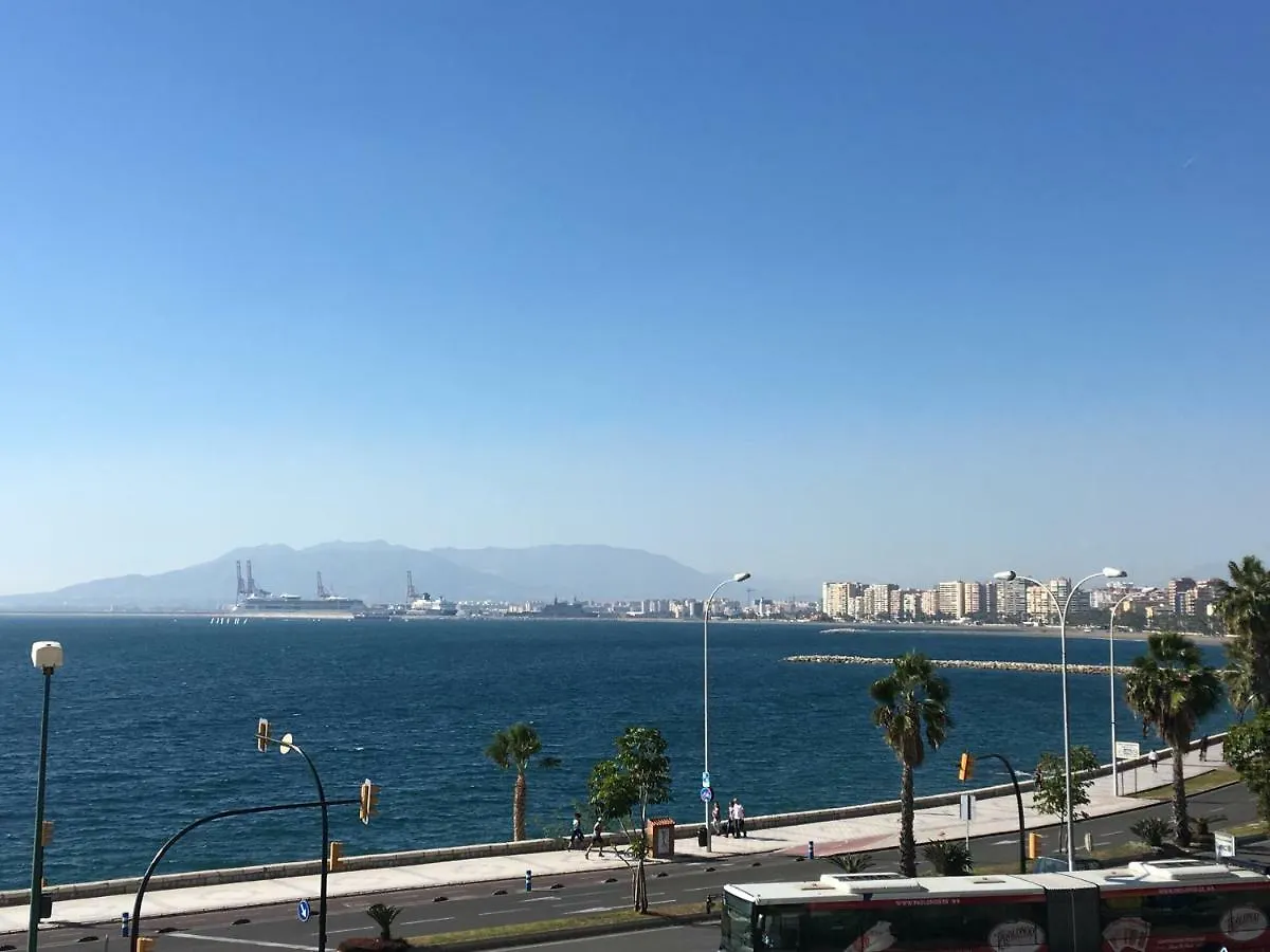 Apartment Sorolla 105, Luxury, Beach, Free Parking, All Services, Quite Neighborhood, So Malaga