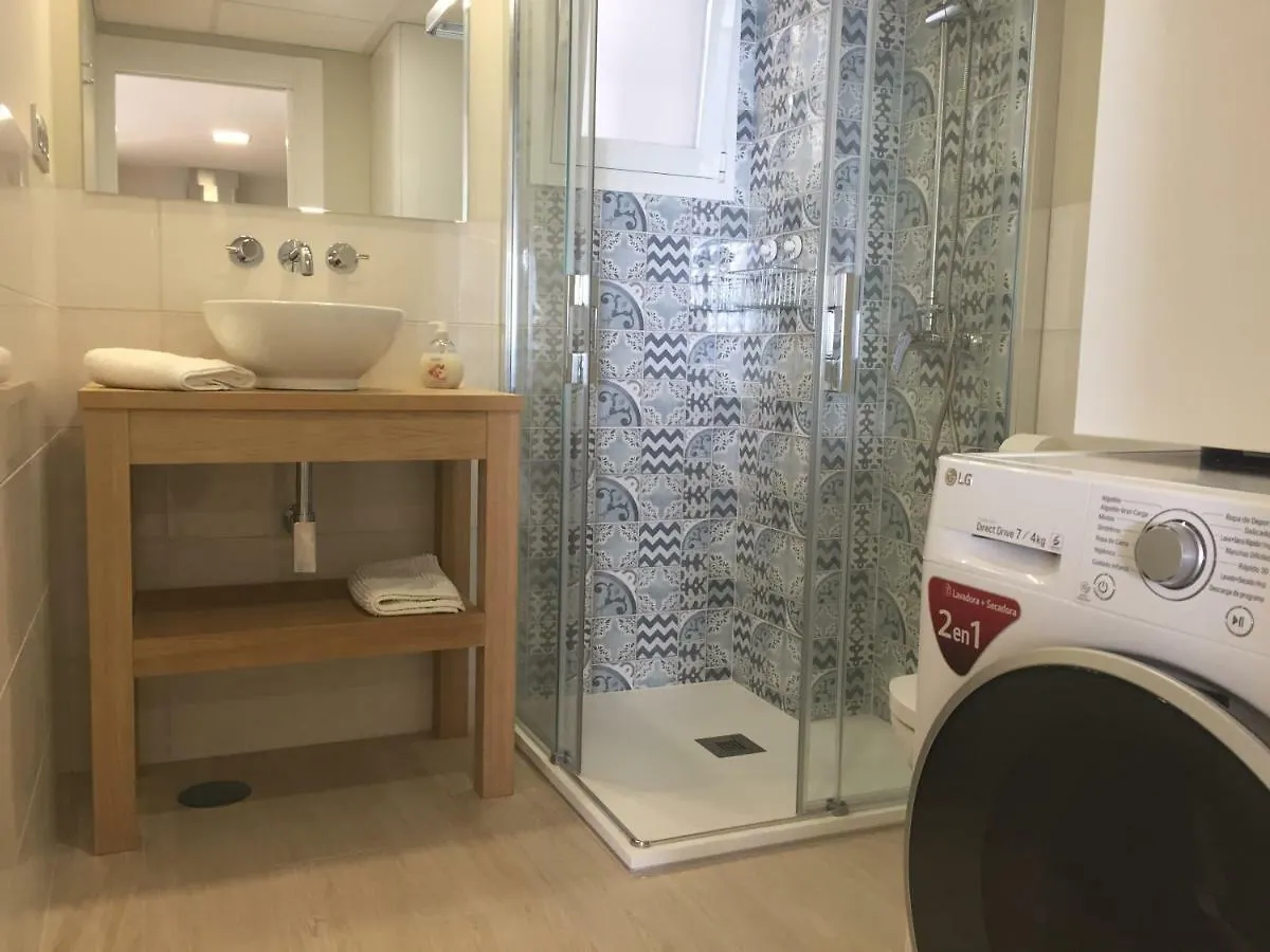 Sorolla 105, Luxury, Beach, Free Parking, All Services, Quite Neighborhood, So Malaga Apartment